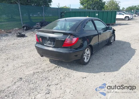 2002 Mercedes-Benz C 230 from USA, damaged, VIN WDBRN47J52A166945